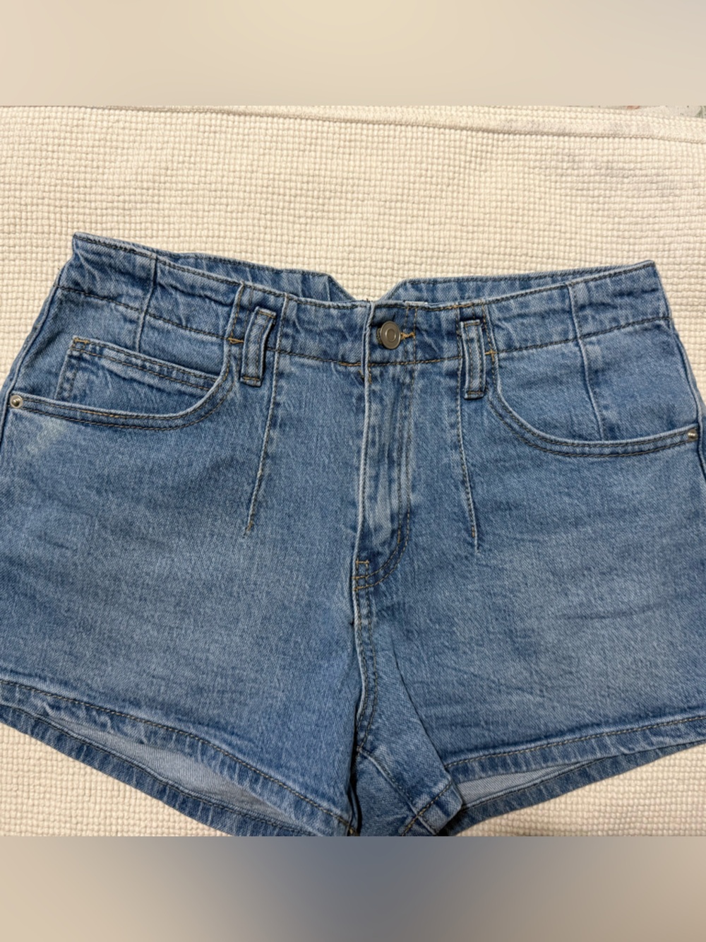 Fashion Nova size 5/27”  Light Blue High-Waist Denim Jean Shorts